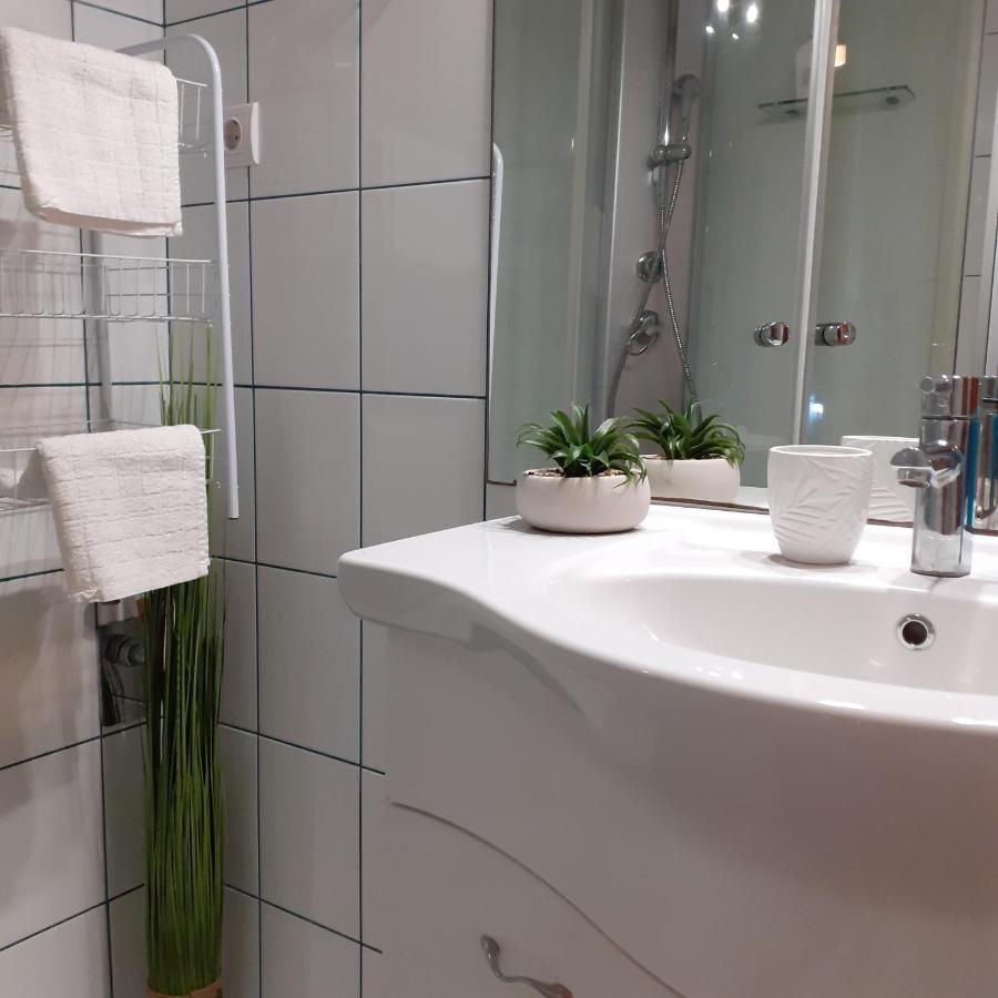 Lux Apartman Villa Hajduszoboszlo Exterior photo
